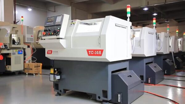 TC30A-High-rigidity High-precision Flat Bed CNC Fixed Headstock Lathe - Image 3